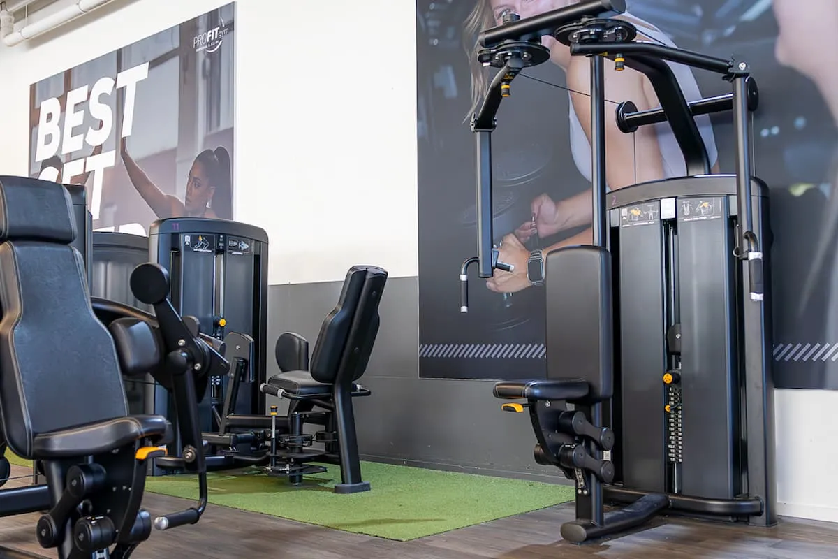 Pro Fit Gym Sportschool Dalfsen Chest Fly Machine