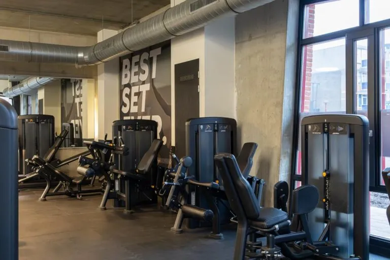 ProFit Gym Sportschool Nieuwegein Fitnessapparaten