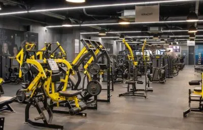 Pro Fit Gym Amsterdam Chest Machine