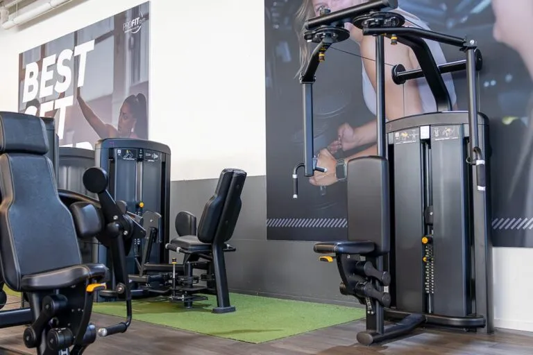 Pro Fit Gym Dalfsen Chest Fly Machine
