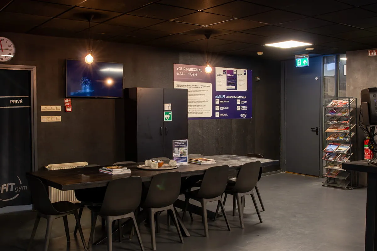 Pro Fit Gym Nieuw Vennep Coffee Table